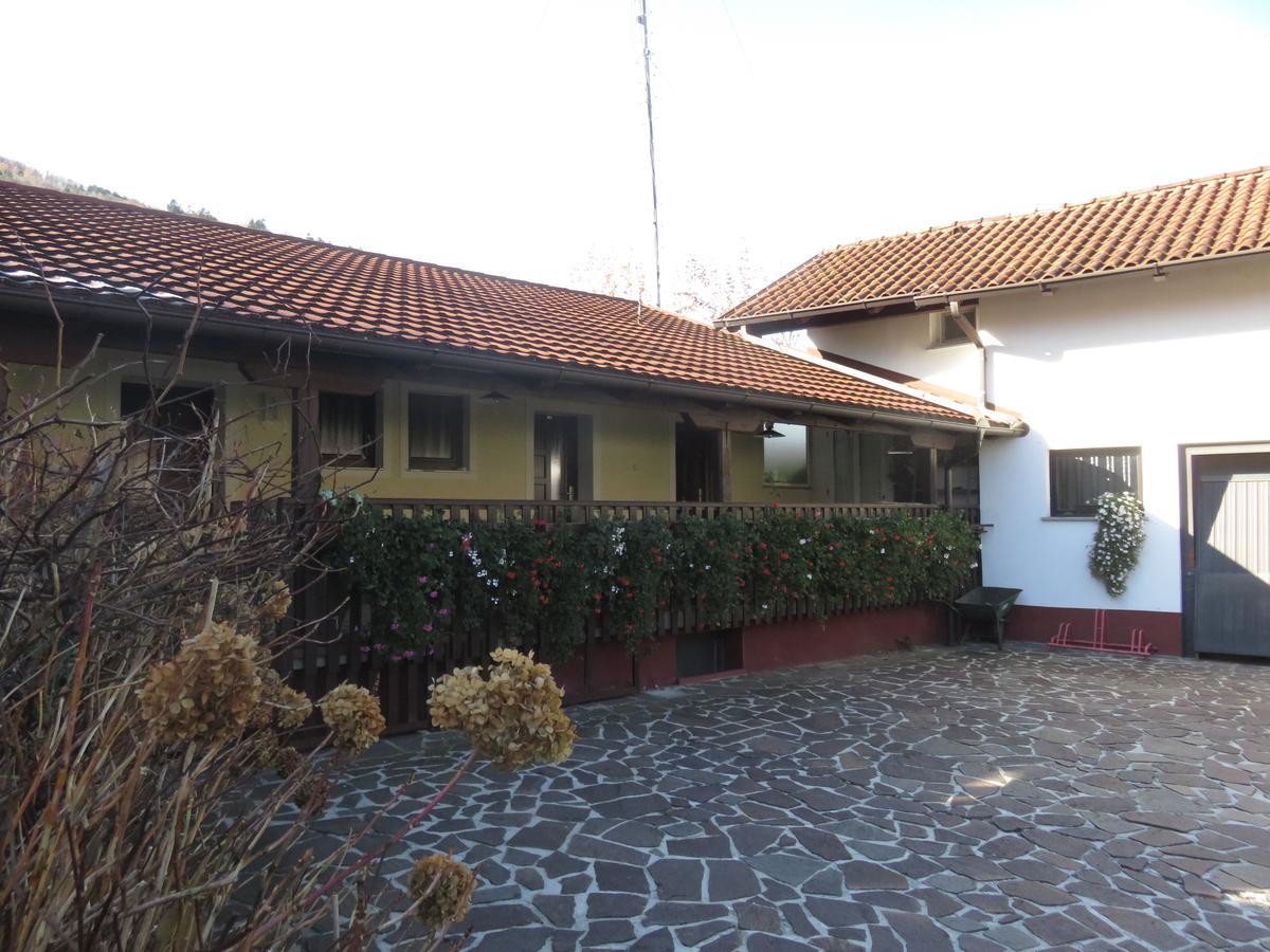 Sobe Rooms Zimmer Jazbec Idrsko Exterior foto